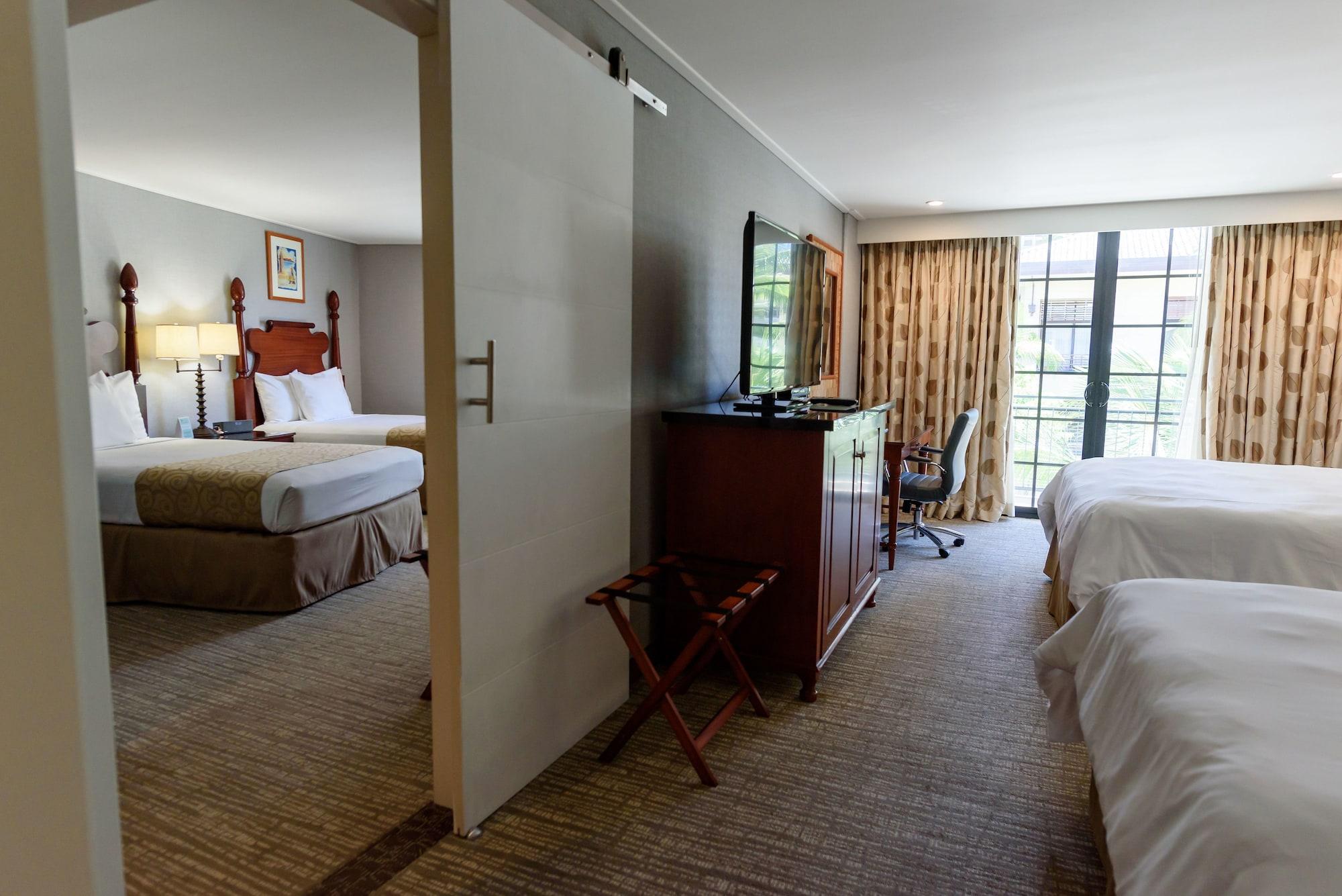 Polynesian Residences Waikiki Beach Хонолулу Екстериор снимка
