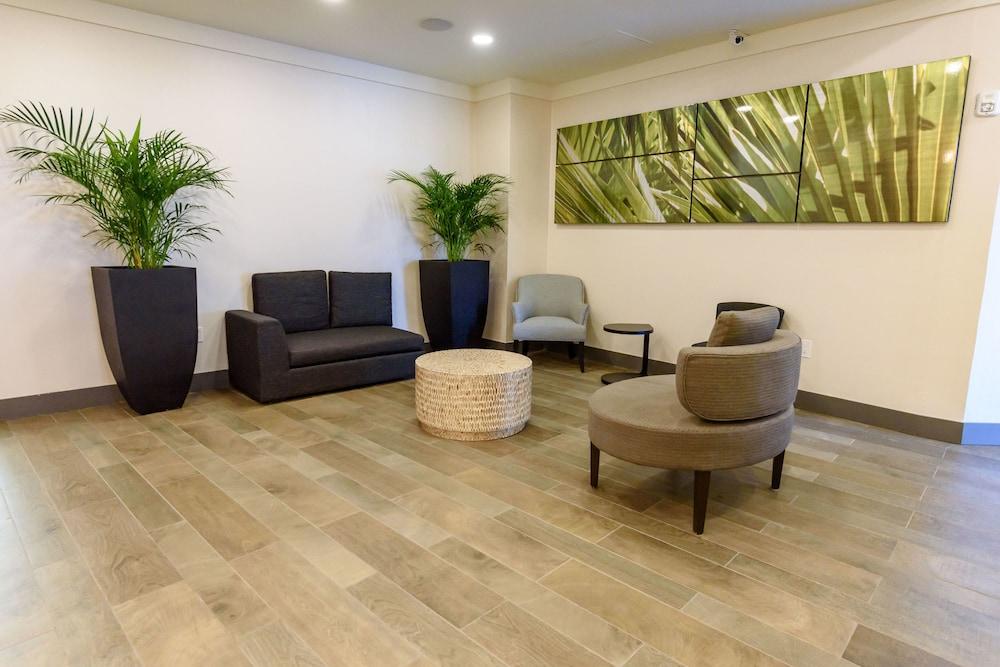 Polynesian Residences Waikiki Beach Хонолулу Екстериор снимка
