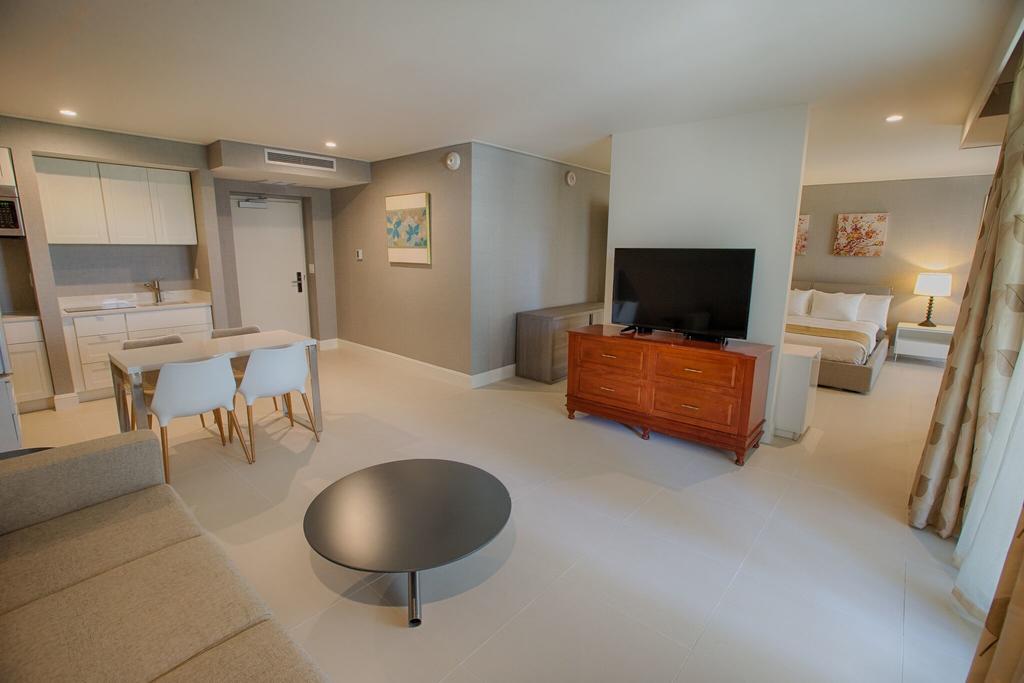 Polynesian Residences Waikiki Beach Хонолулу Екстериор снимка